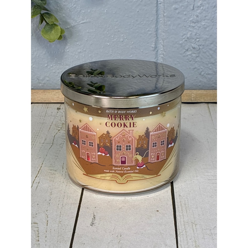 New Bath & Body Works Merry Cookie Fresh Baked Cookies Candle 14.5 oz Holiday